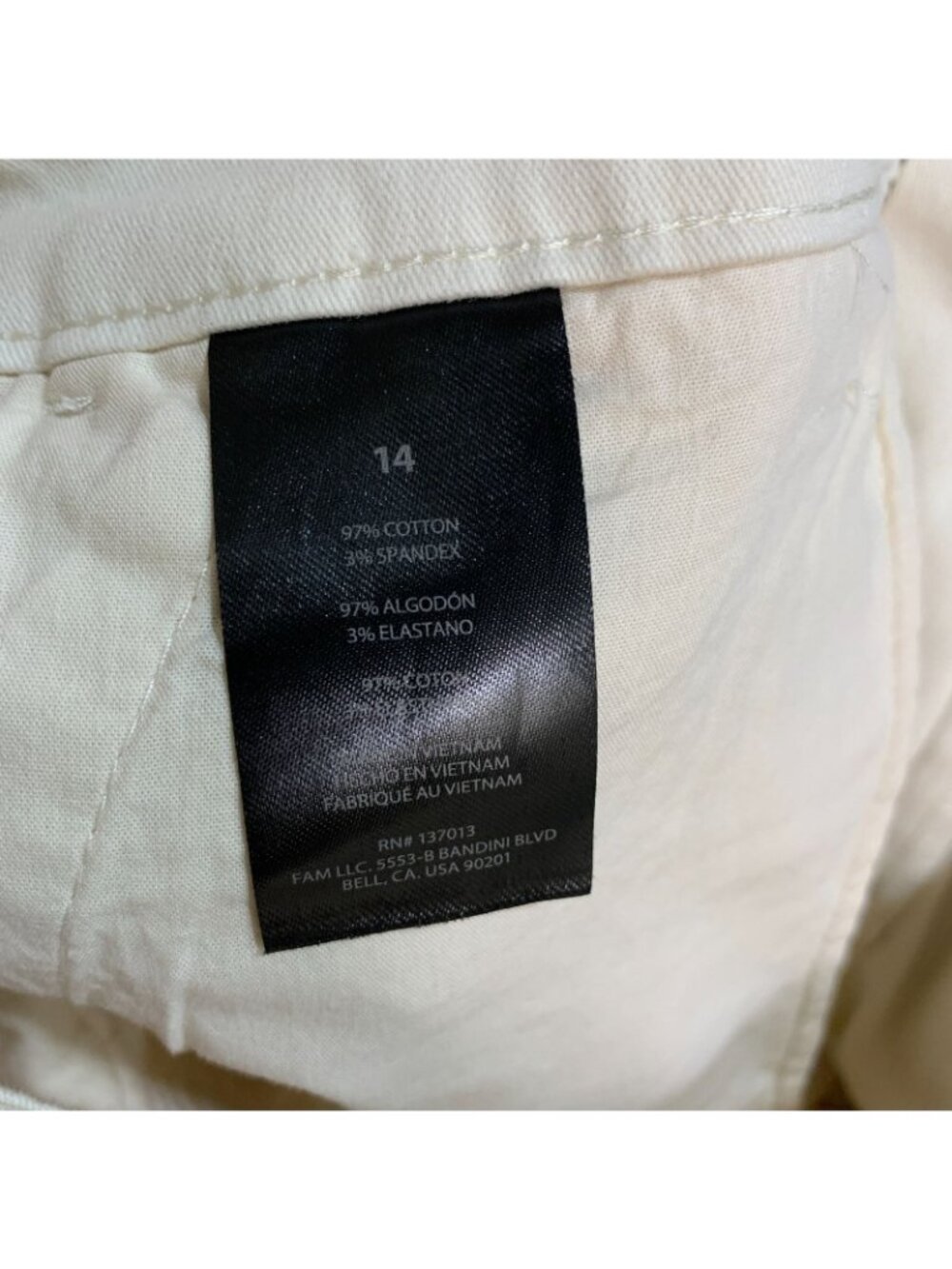 NWT Banana Republic Women's 14 Beige Tan Pleat Front Chino Shorts 5.5" Inseam - Picture 8 of 11